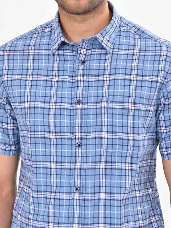 Indian Terrain Men's Regular Fit Half Sleeve Checkered Blue Shirt